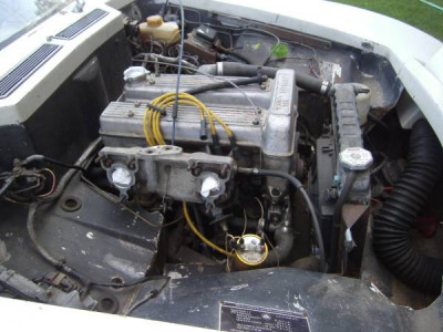 Engine Bay before.jpg and 